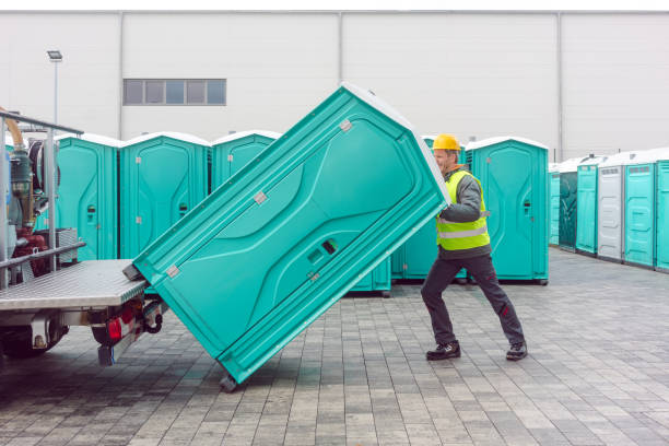 Porta potty delivery and setup in Brookdale, CA